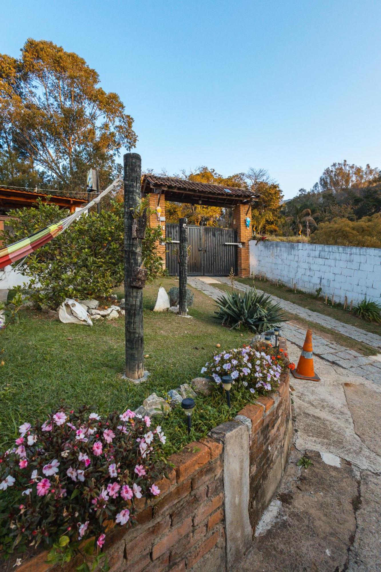 Hostel Yellow House Mg Itamonte Exterior photo