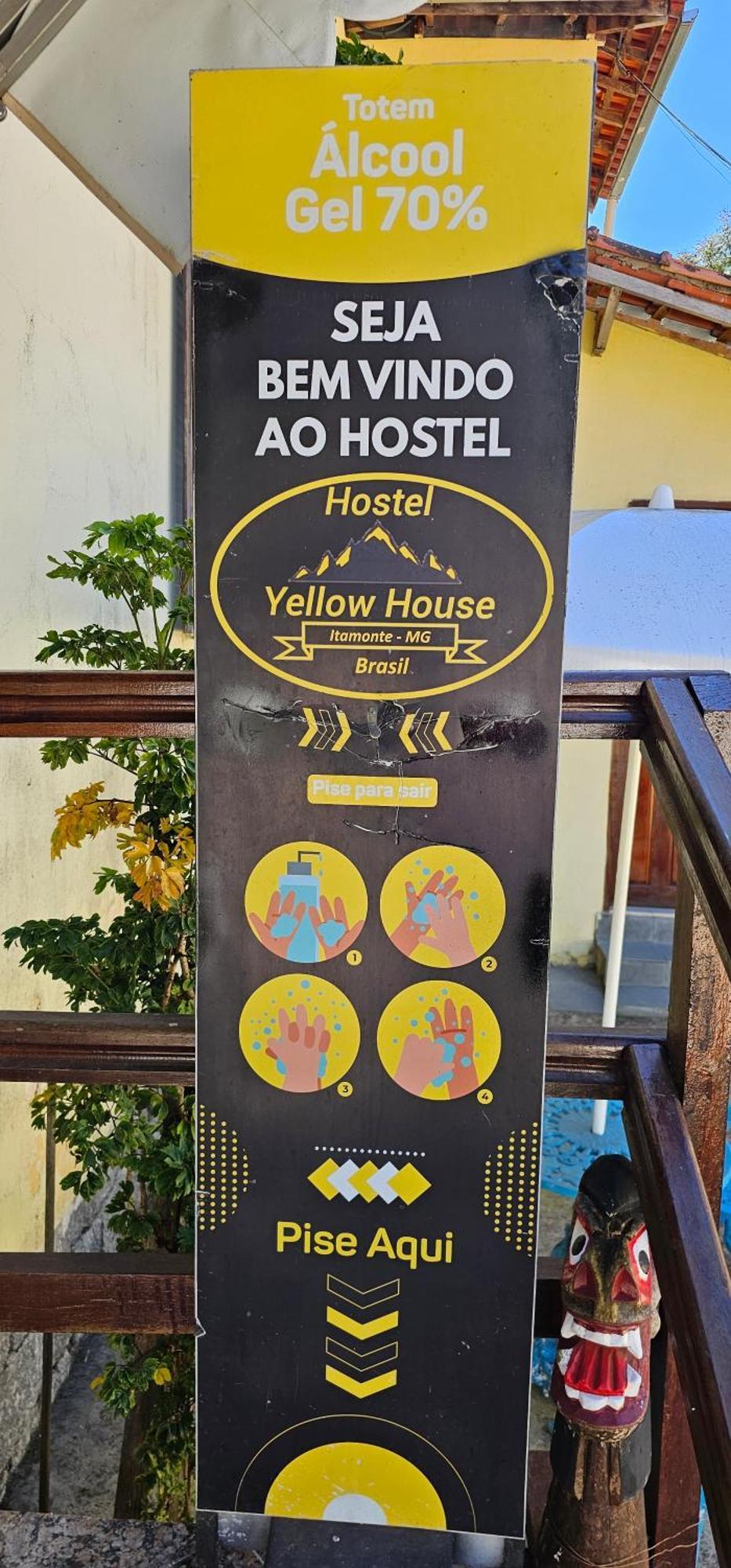 Hostel Yellow House Mg Itamonte Exterior photo